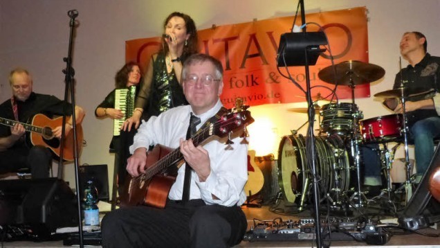 Lässig und frisch kam die Musik von Guitavio im Volkshaus daher.